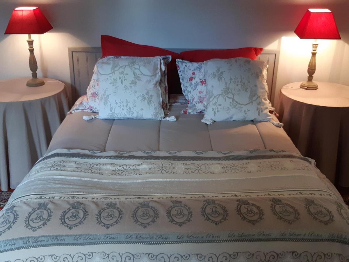 Chambres D'Hotes Domaine Du Bois-Basset Saint-Onen-la-Chapelle Ngoại thất bức ảnh